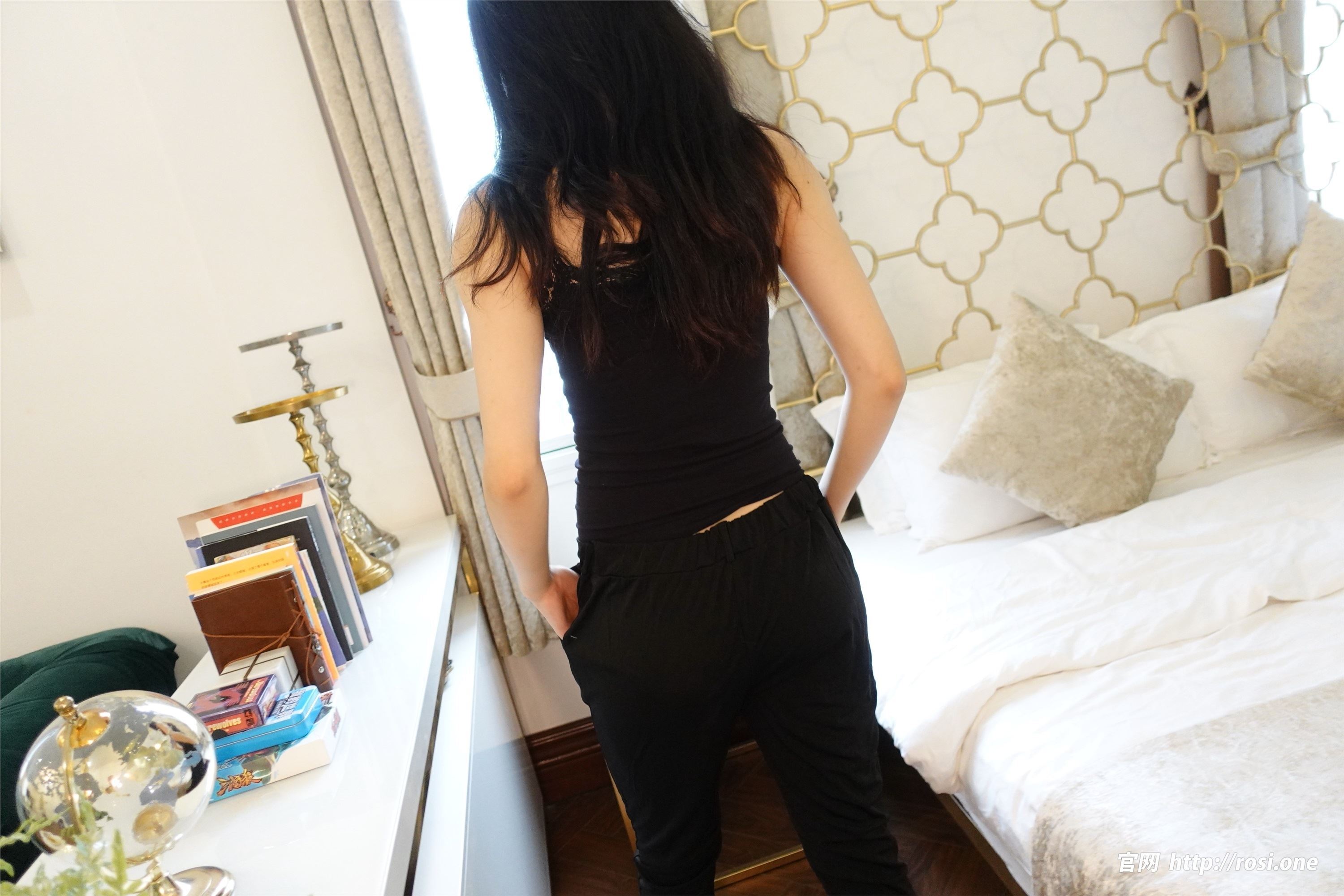 ROSI写真 2022.10.19 NO.3971